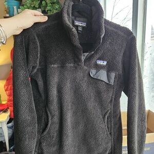 Patagonia Black Fleece Pullover